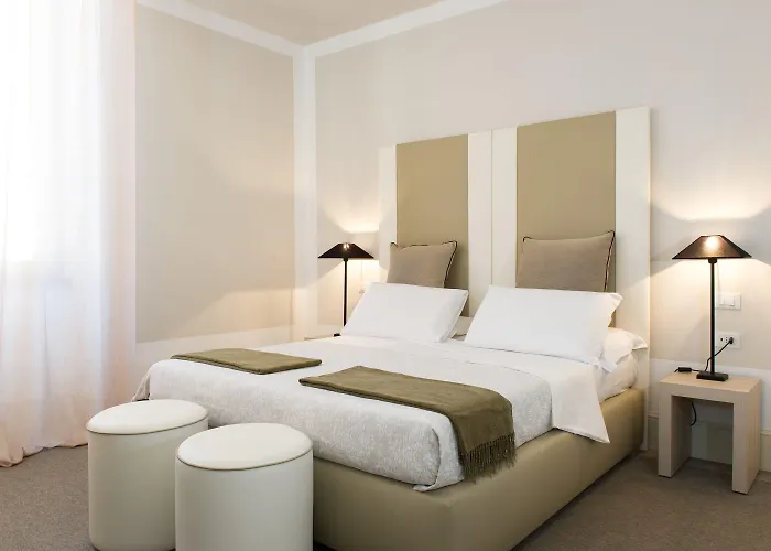 Relais Santa Maria Maggiore Acomodação com café da manhã  3*