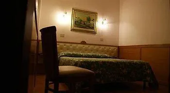 Relais Santa Maria Maggiore Acomodação com café da manhã  3*